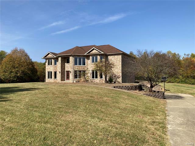 Property Photo: 3320 Nottoway Avenue IL 62035