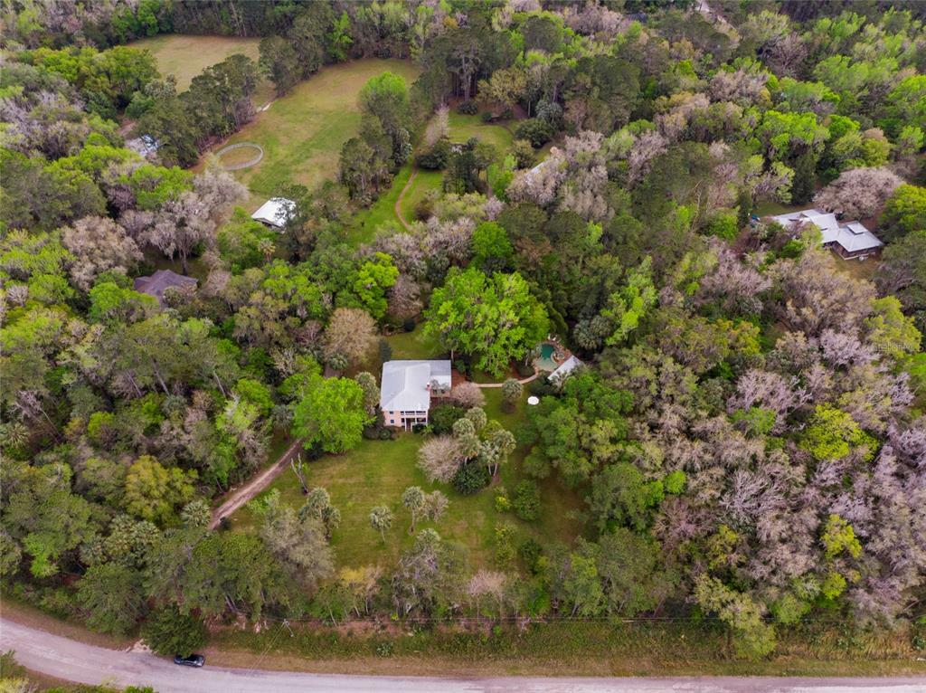 Property Photo:  22251 NW 75th Avenue Road  FL 32667 