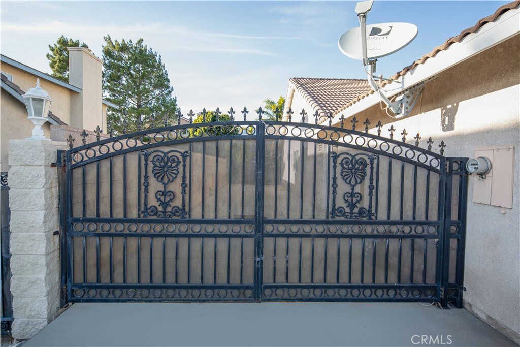 Property Photo: 4012 Larkspur Avenue CA 92377