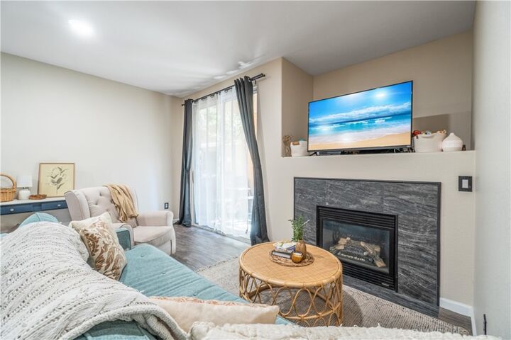 Property Photo: 24909 Madison Avenue 2811 CA 92562