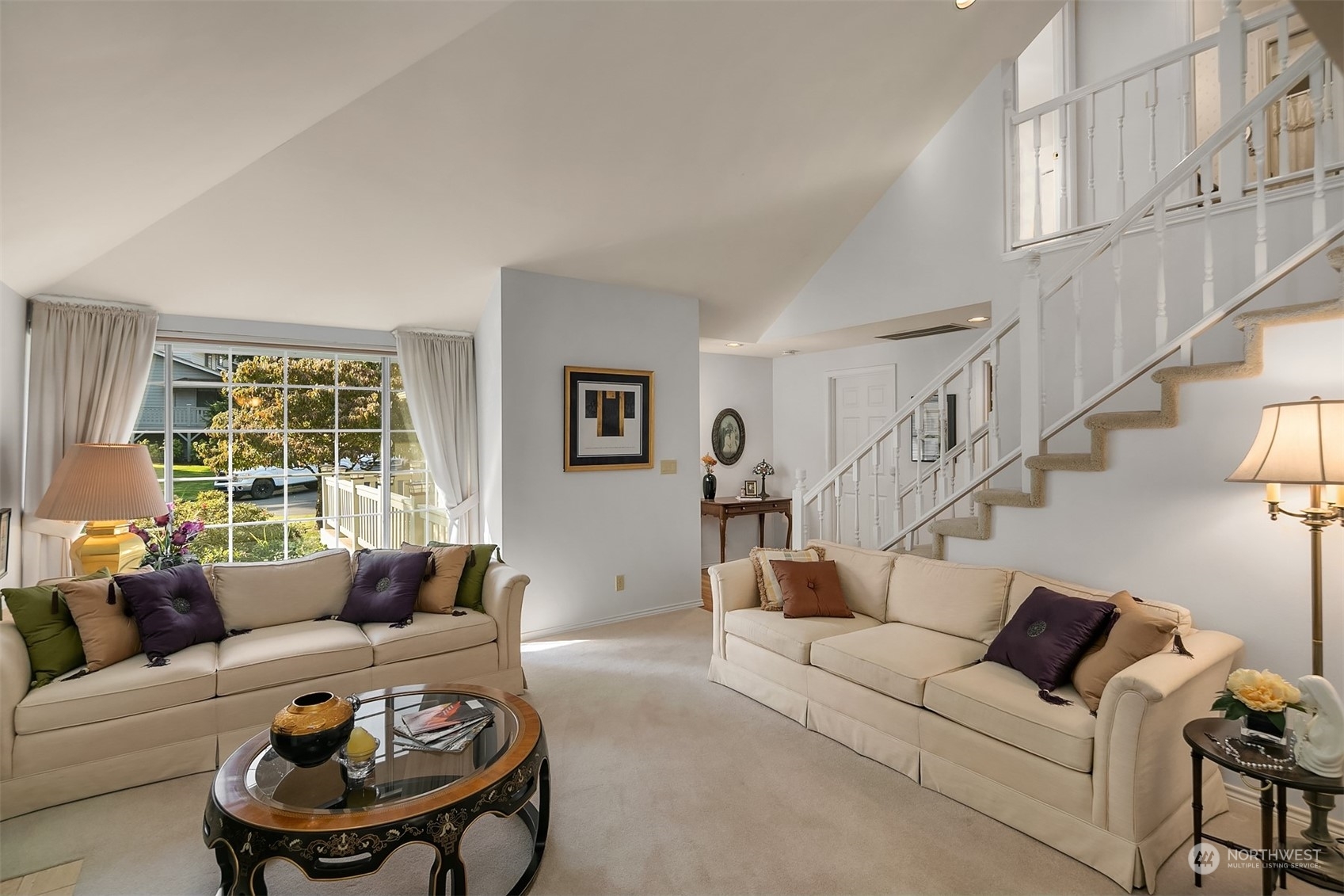 Property Photo: 16206 SE 33rd Circle WA 98008
