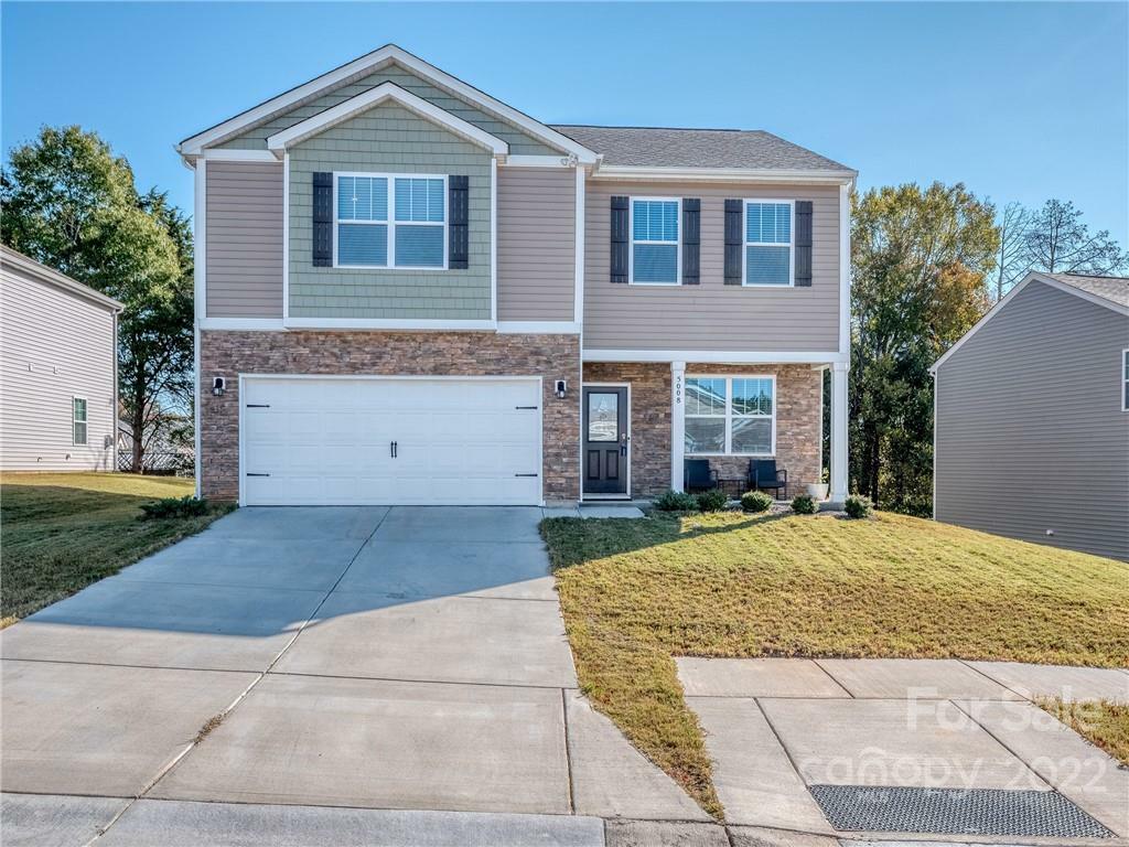 Property Photo: 5008 Jamie Sloop Lane NC 28269