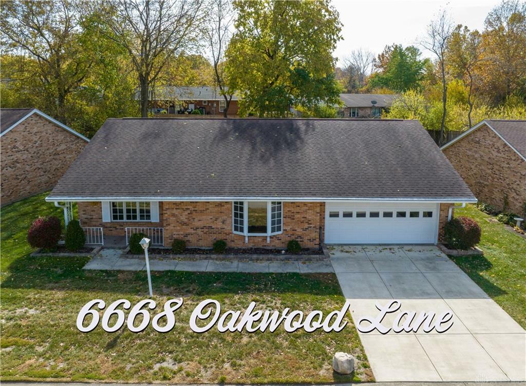 Property Photo:  6668 Oakwood Lane  OH 45424 
