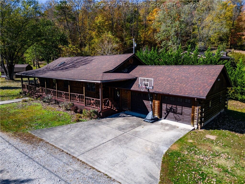 Property Photo:  48 Orchard Lane  WV 25213 