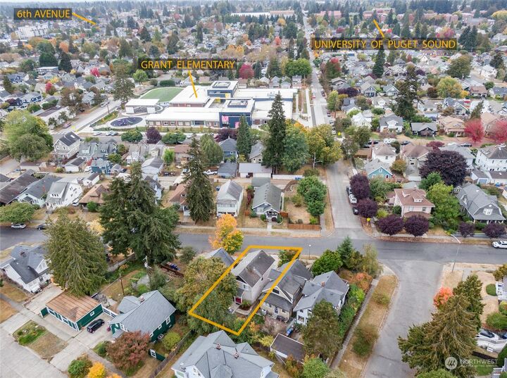 Property Photo:  1029 N Steele Street  WA 98406 