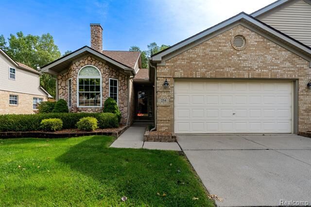 Property Photo: 254 Cherry Hill Pointe Drive MI 48187