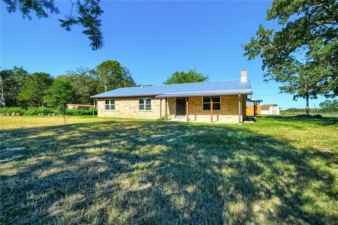 Property Photo: 184 Regier Road TX 78957