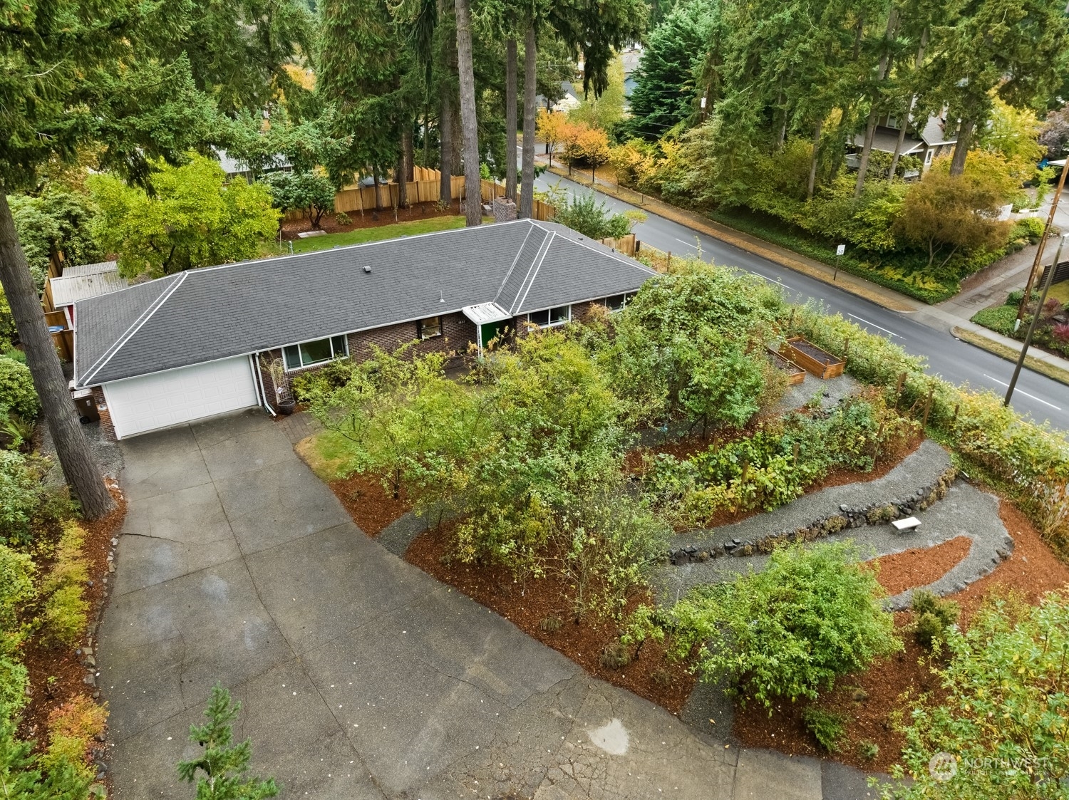 Property Photo:  1827 S Highland Avenue  WA 98465 