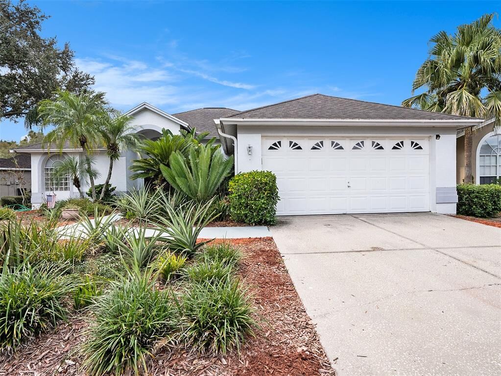 Property Photo: 18506 Otterwood Avenue FL 33647