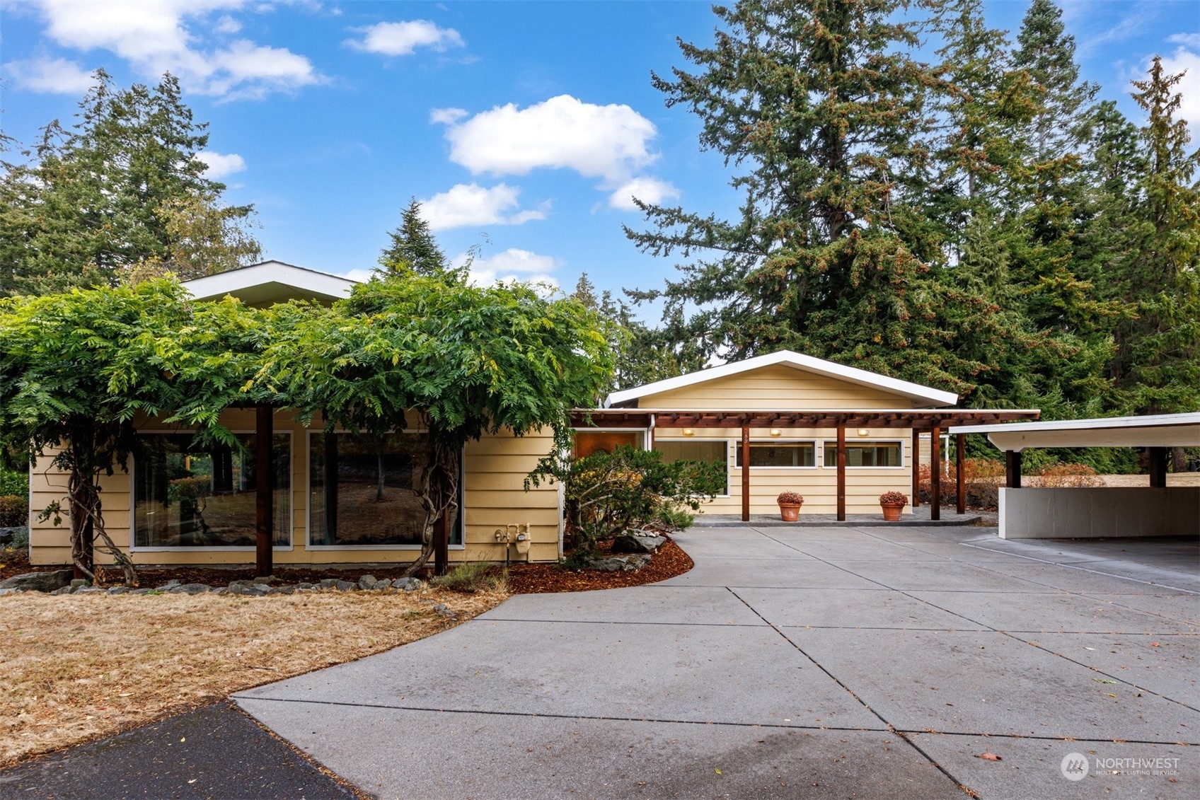 Property Photo:  289 Briar Road  WA 98225 