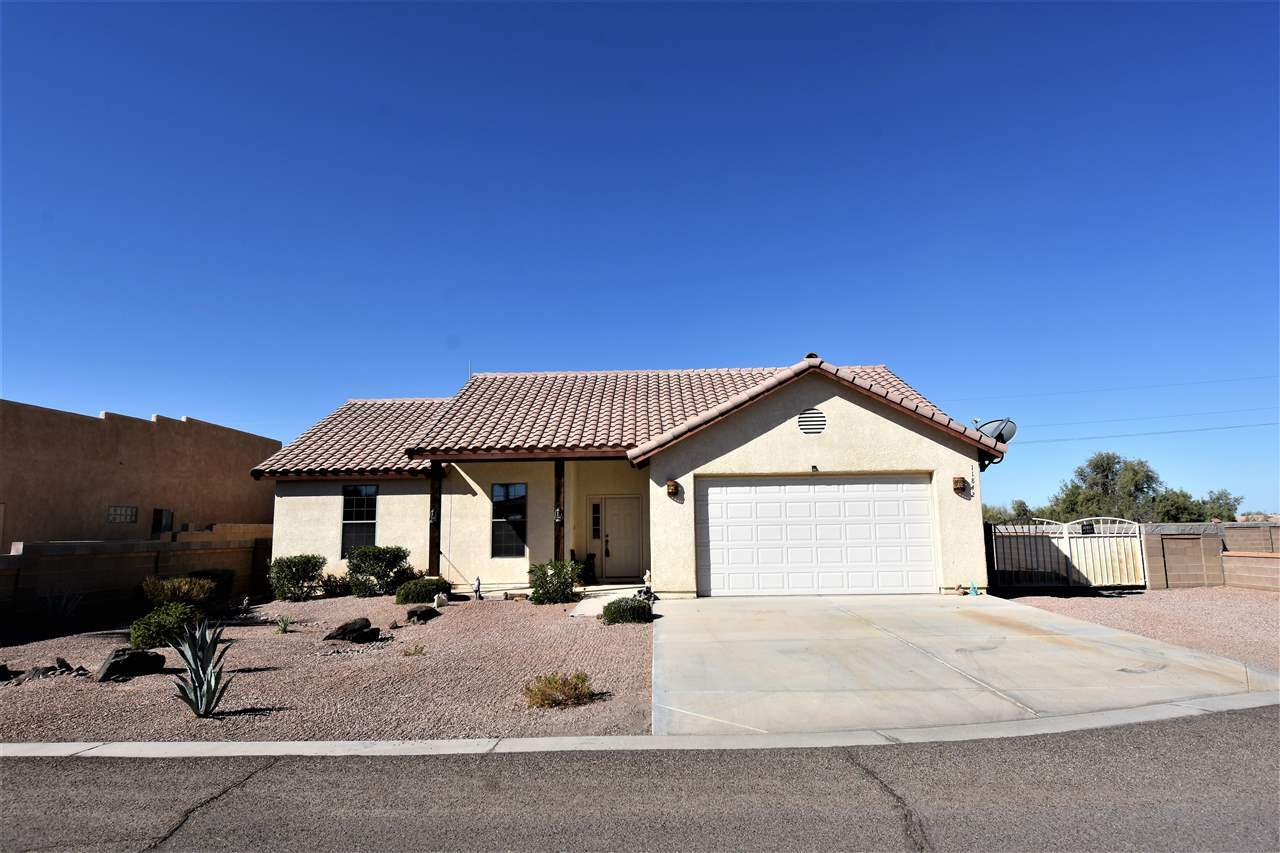 Property Photo:  11842 Canal Ave  AZ 85356 