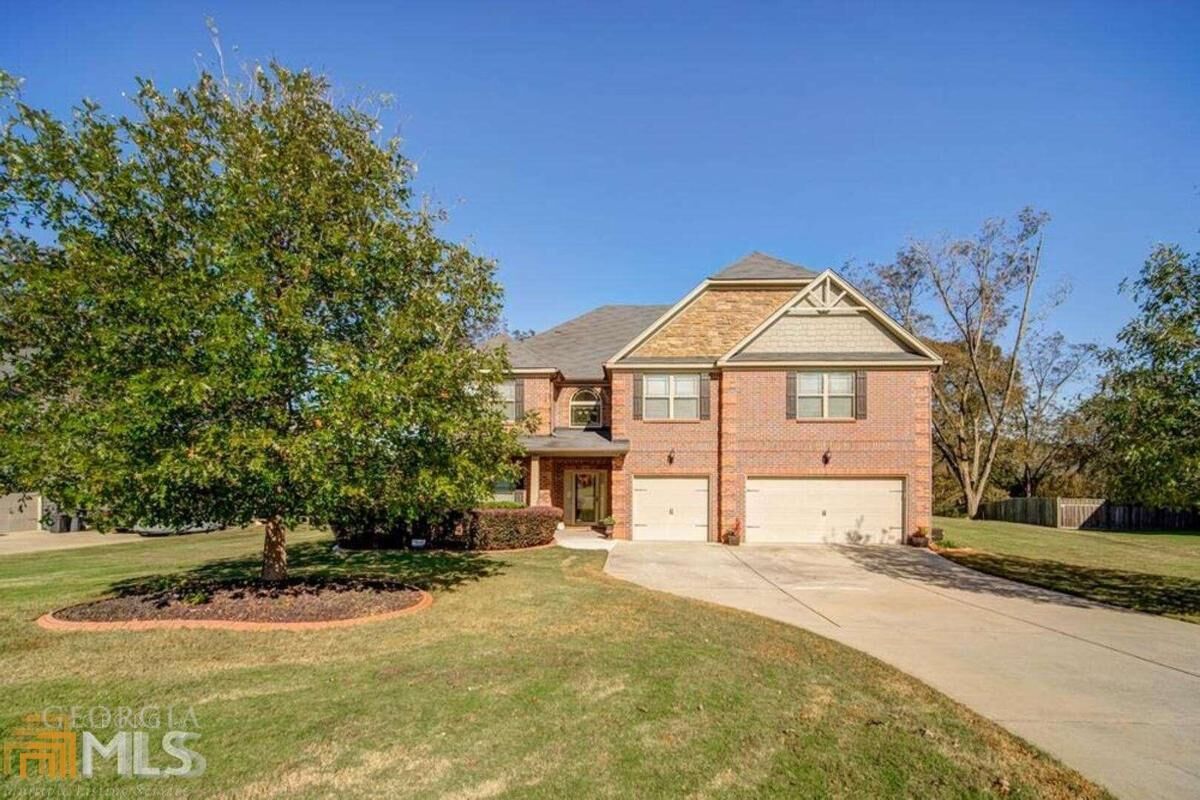 Property Photo:  280 Stillbrook Way  GA 30214