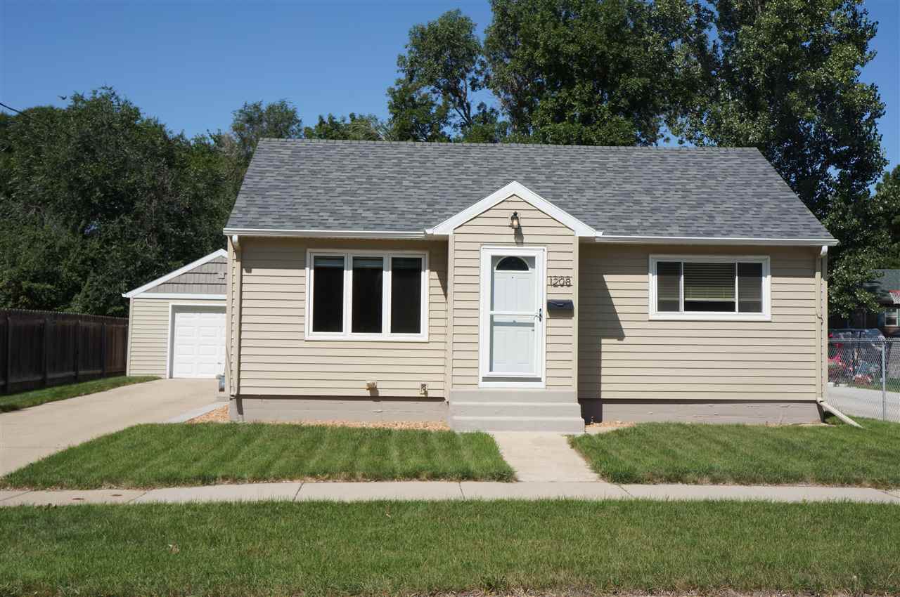 Property Photo:  1208 5th Ave NW  ND 58703 