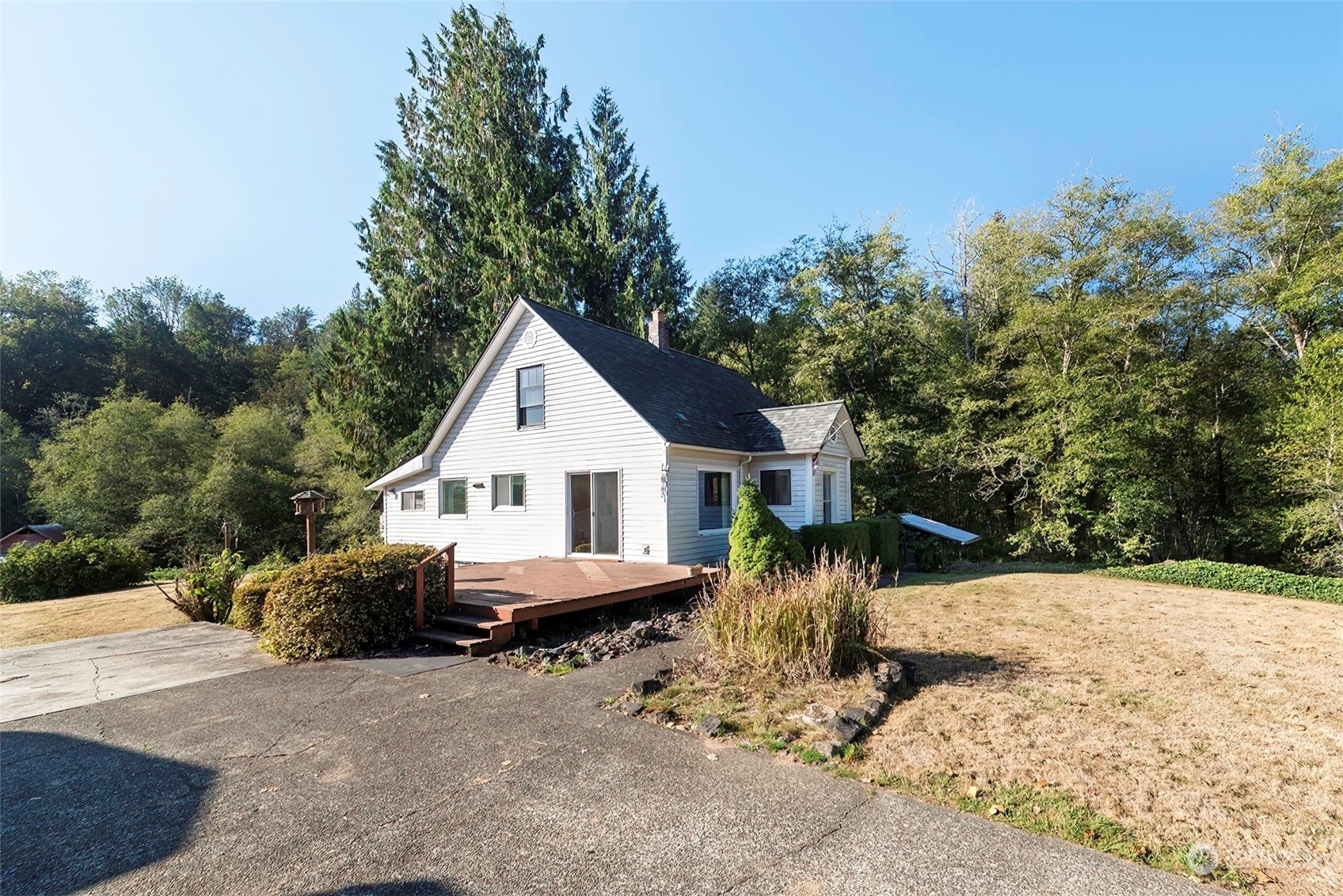 Property Photo:  625 Hazel Dell Road  WA 98611 