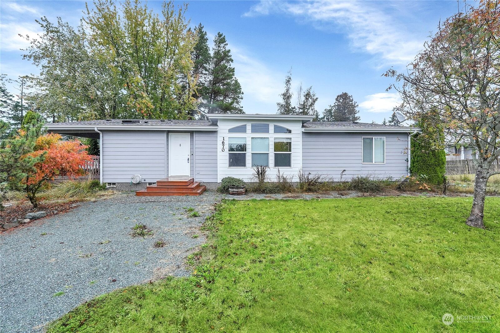 Property Photo:  1670 Allyson Street  WA 98277 