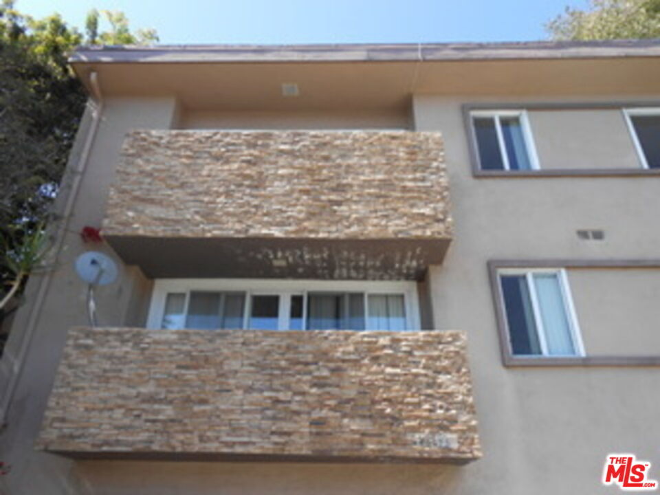 Property Photo:  22343  Pacific Coast Hwy 4  CA 90265 