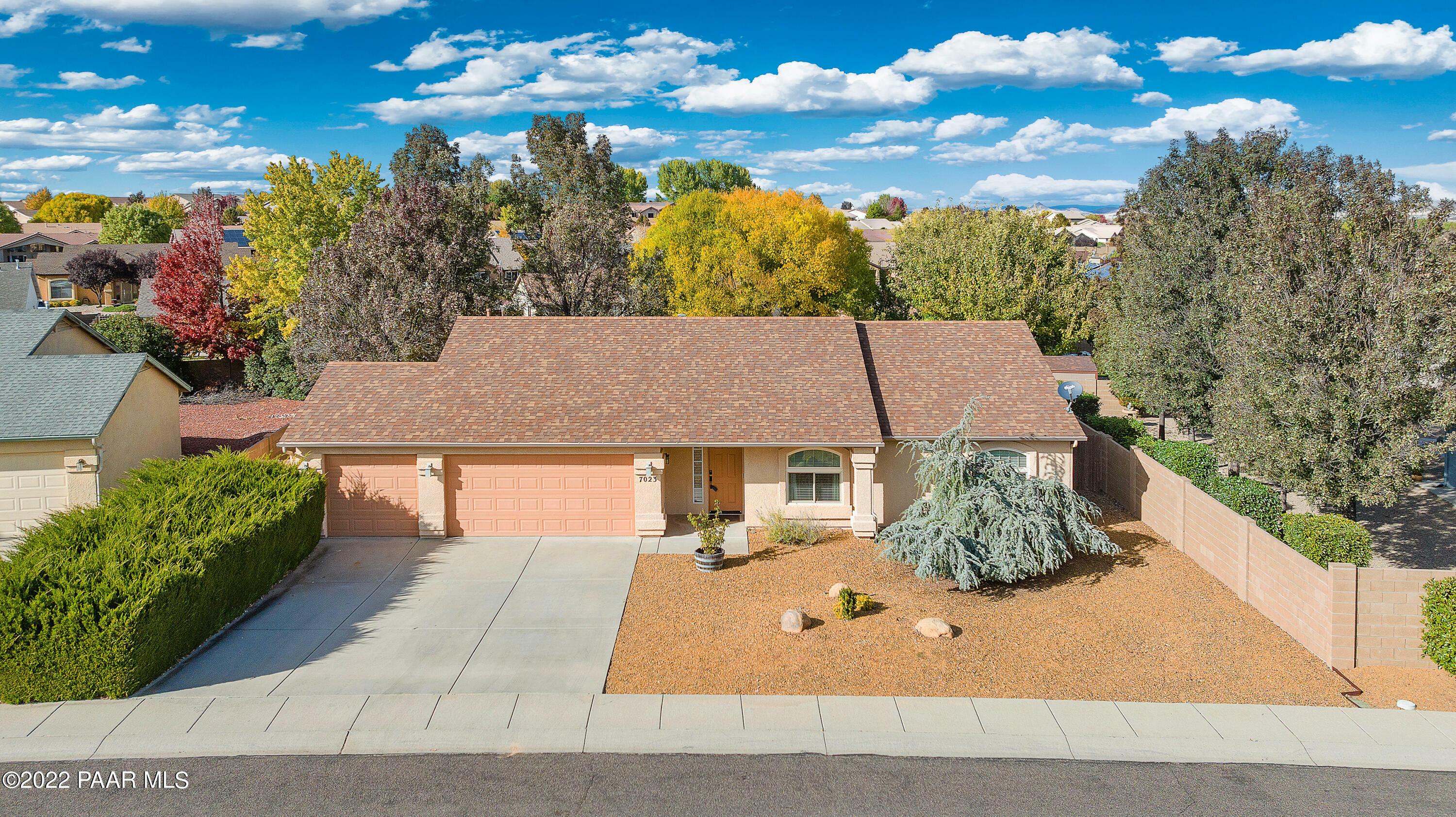 Property Photo:  7023 E Horizon Way  AZ 86315 