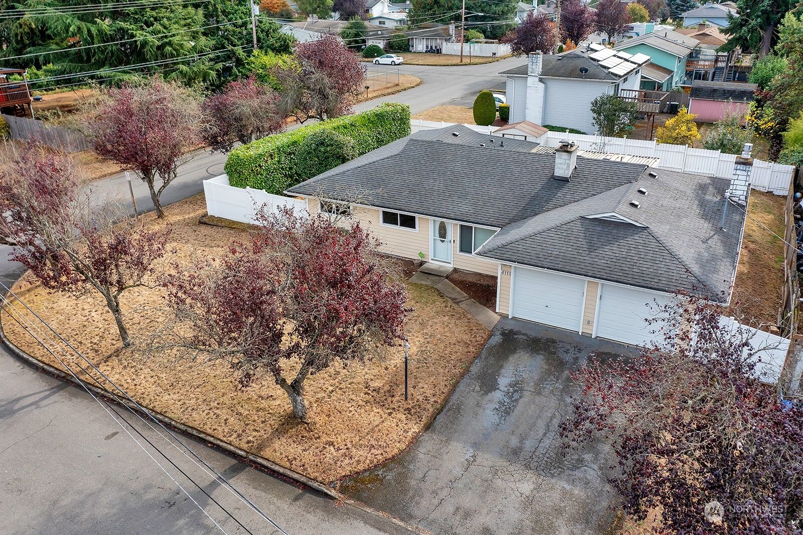 Property Photo:  4111 S 288th Place  WA 98001 