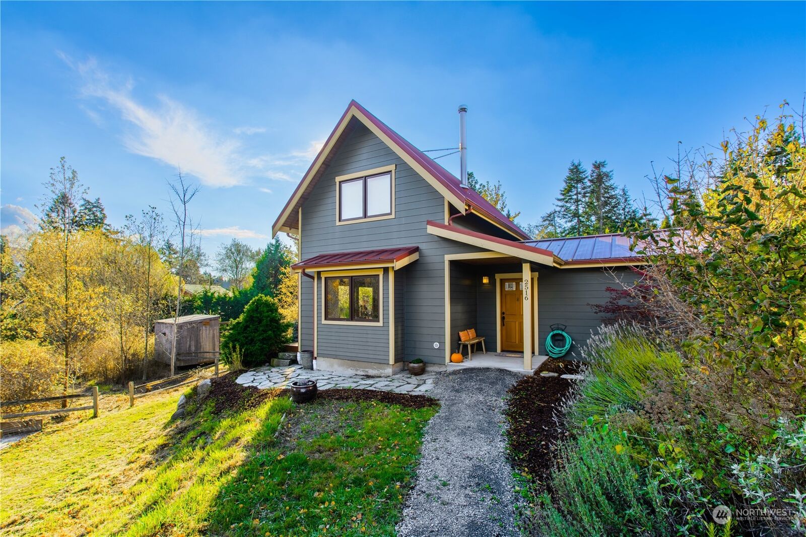 Property Photo:  2516 Mill Avenue  WA 98225 