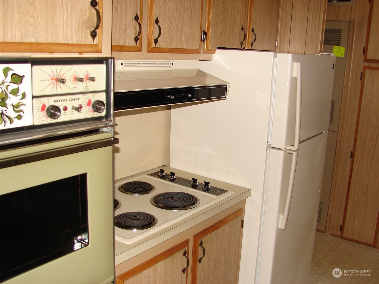 Property Photo: 2302 R Street SE 78 WA 98002