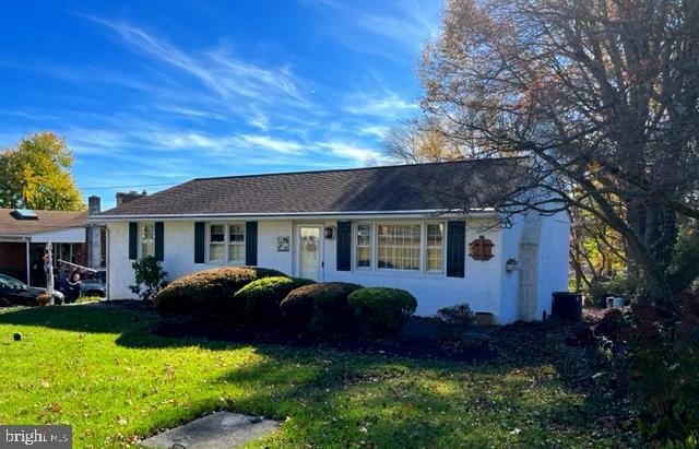 Property Photo:  209 Dolton Road  PA 19053 