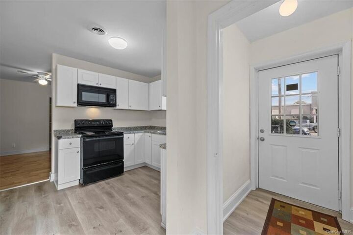 42 Quassaick Avenue  New Windsor NY 12553 photo