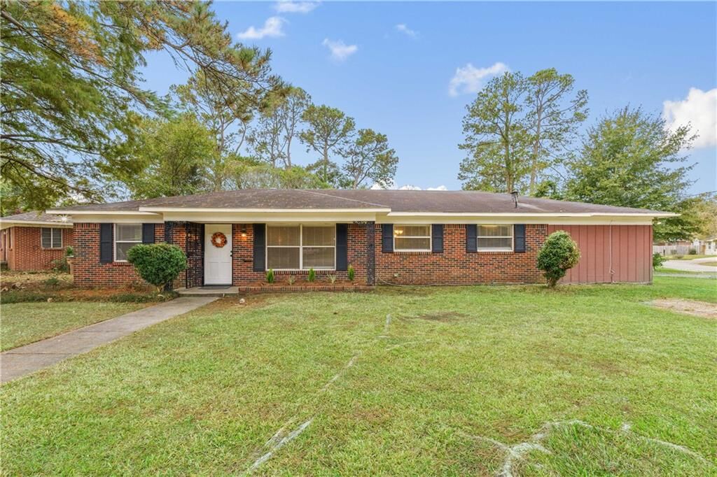 Property Photo:  50 Maury Drive  AL 36606 