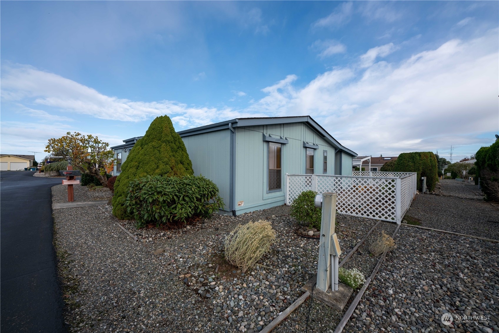 Property Photo: 325 N 5th Avenue 45 WA 98382