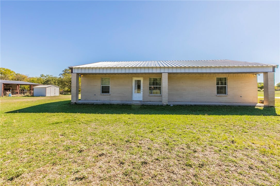 Property Photo:  534 W Old Axtell Road  TX 76705 