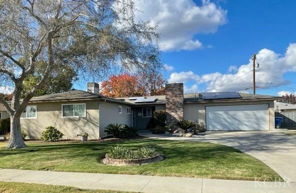 Property Photo:  2024 Fairmont Drive  CA 93230 