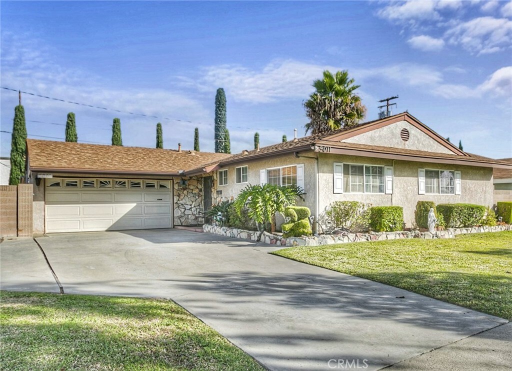 Property Photo: 5011 Belle Avenue CA 90630
