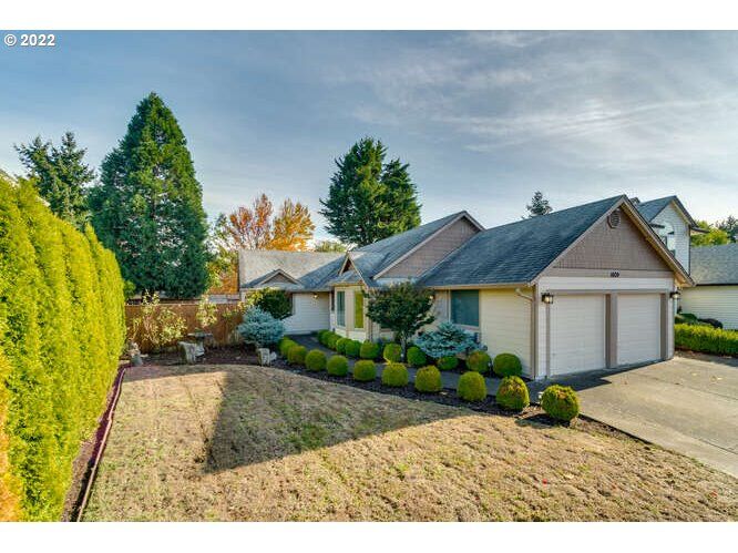 1609 SE 158th Ave  Vancouver WA 98683 photo