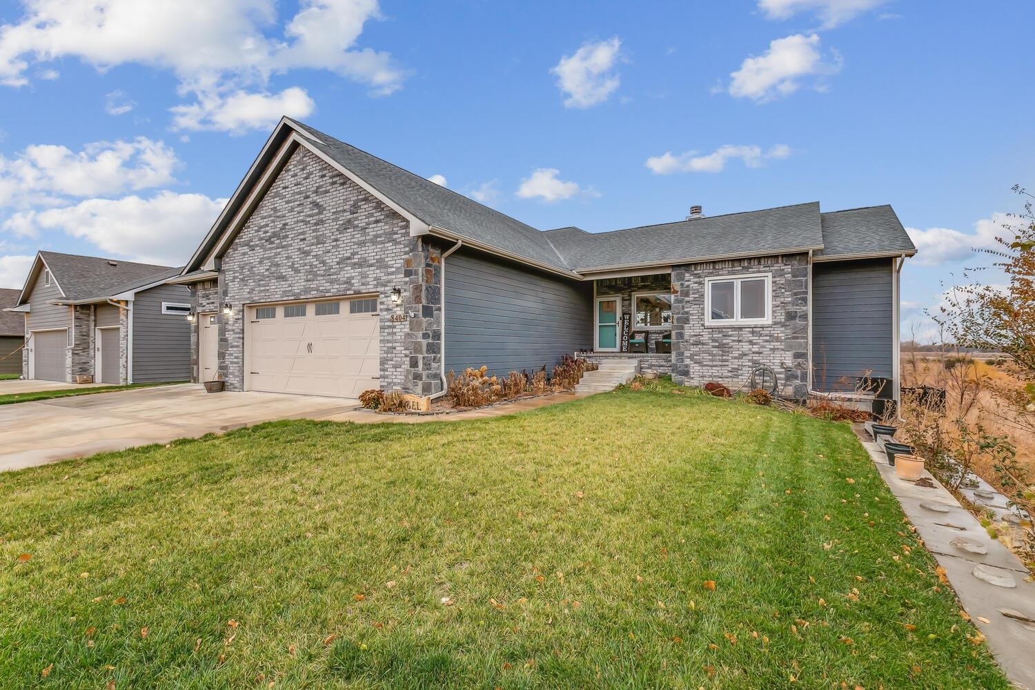 Property Photo: 8404 W Coral St KS 67101