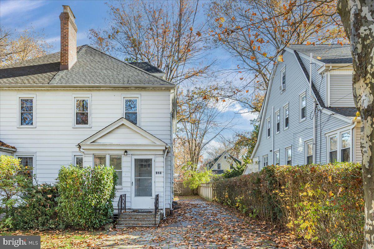 Property Photo:  129 Jefferson Road  NJ 08540 