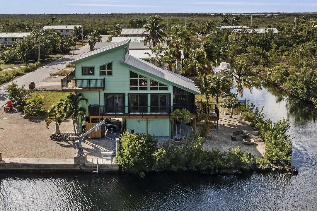Property Photo: 3668 Blue Lagoon Street FL 33043