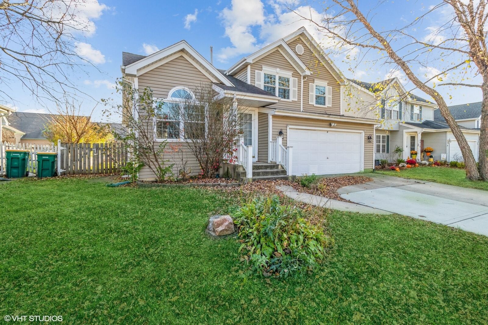 Property Photo:  4416 W Ole Farm Road  IL 60586 