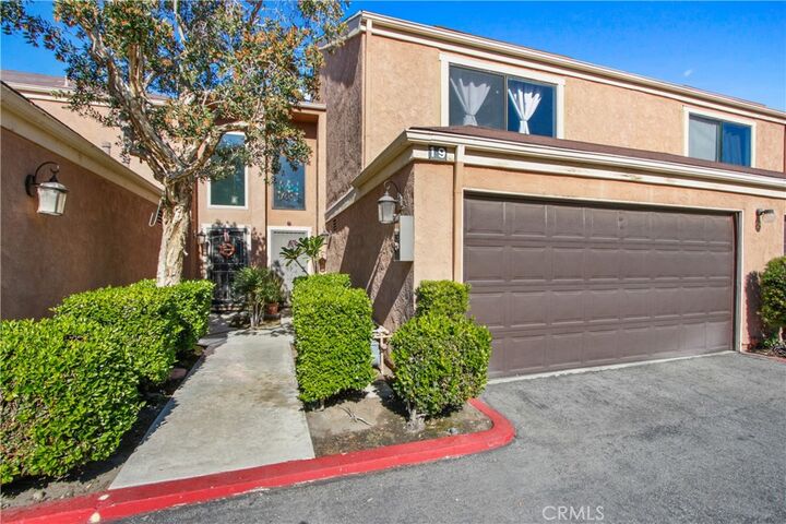 Property Photo:  543 E Arrow 19  CA 91702 