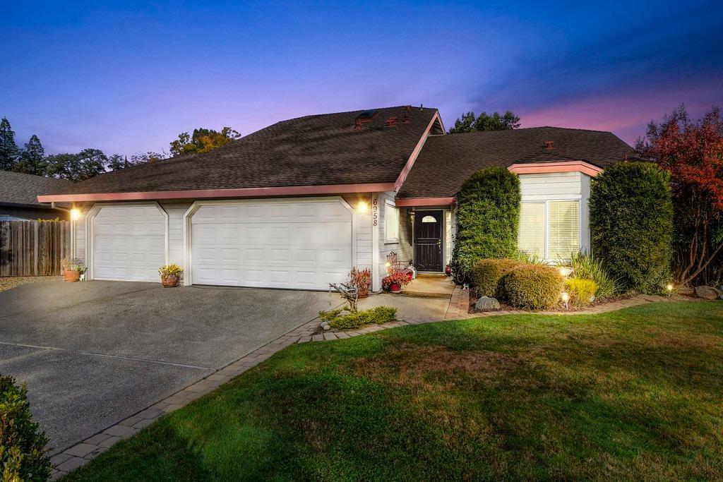 Property Photo:  6958 Rosa Vista Avenue  CA 95610 