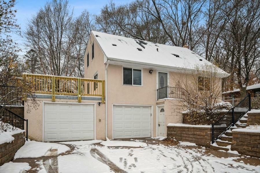 Property Photo:  1405 Mahtomedi Avenue  MN 55115 