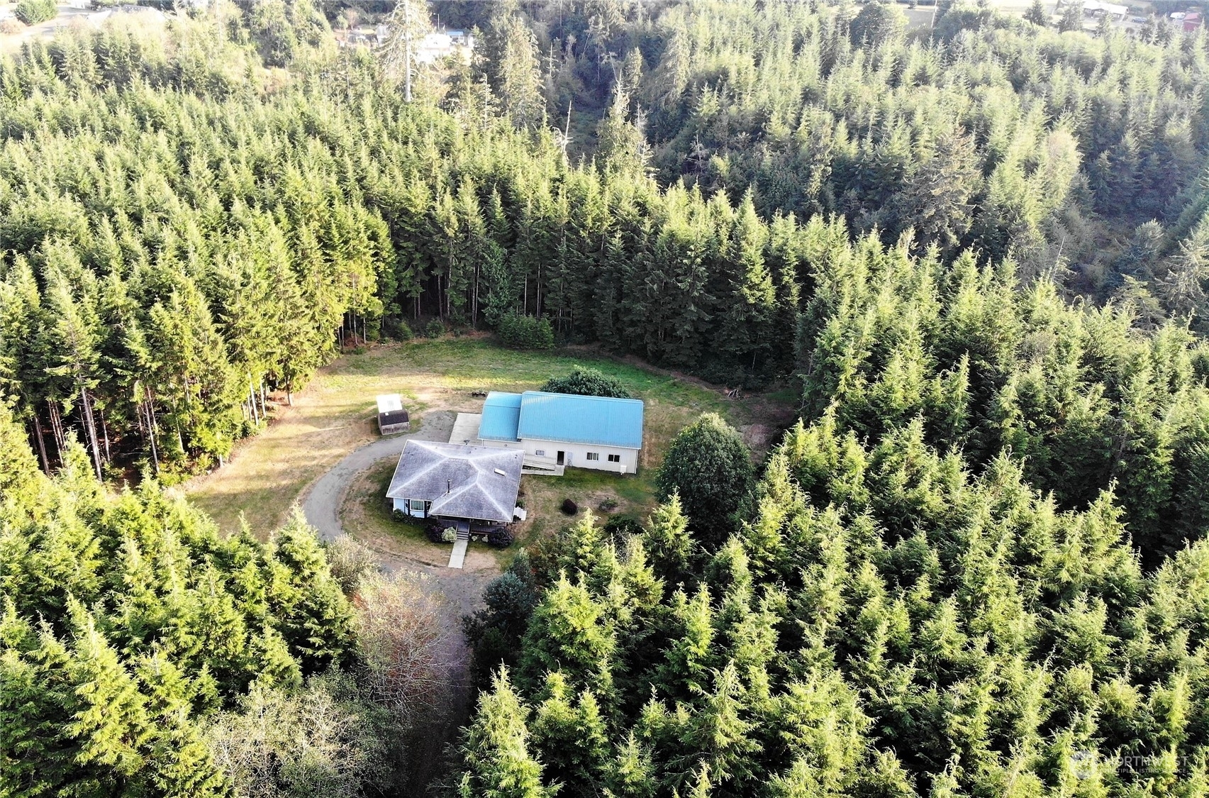 Property Photo:  50 Traveler Lane  WA 98520 