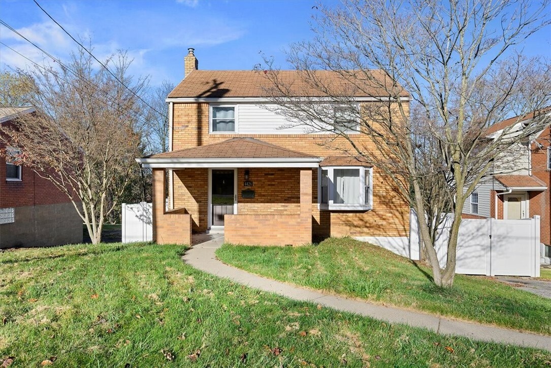 Property Photo:  4426 Woodhill Dr  PA 15120 