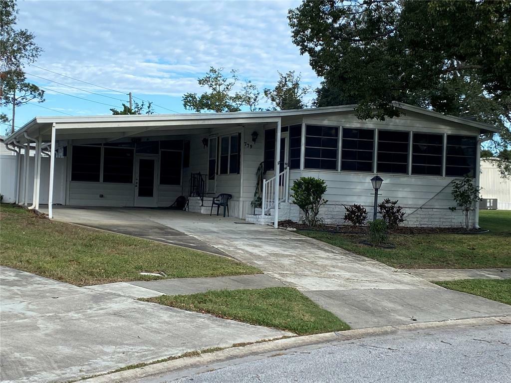 Property Photo: 779 Laurel Spring Drive FL 32129