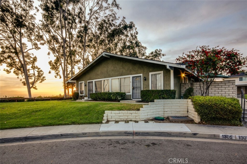 Property Photo:  1305 Brooktree Circle  CA 91792 