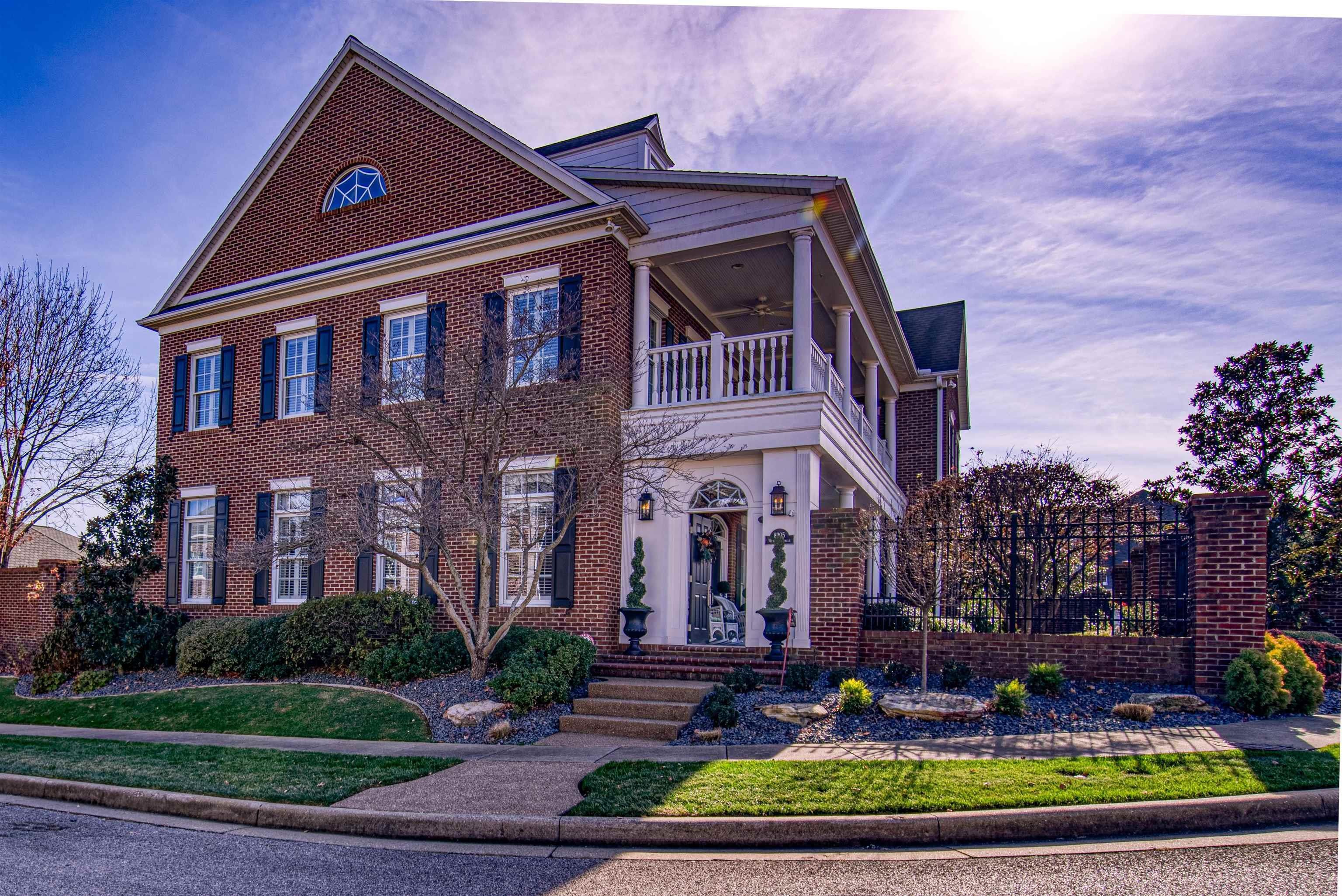 Property Photo:  8205 Wyngate Circle  IN 47630 