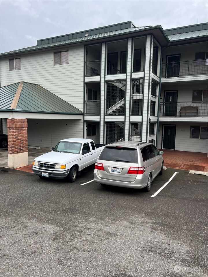 1499 SE 9th Avenue  Oak Harbor WA 98277 photo