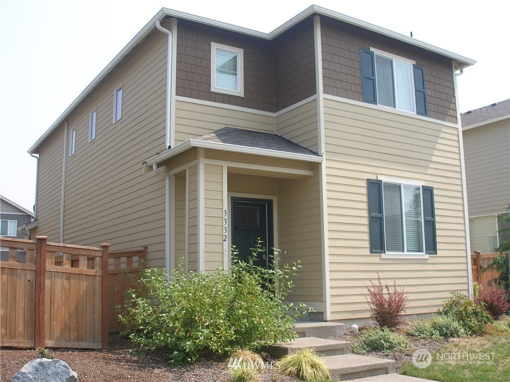 Property Photo:  3332 Hydra Street NE  WA 98516 