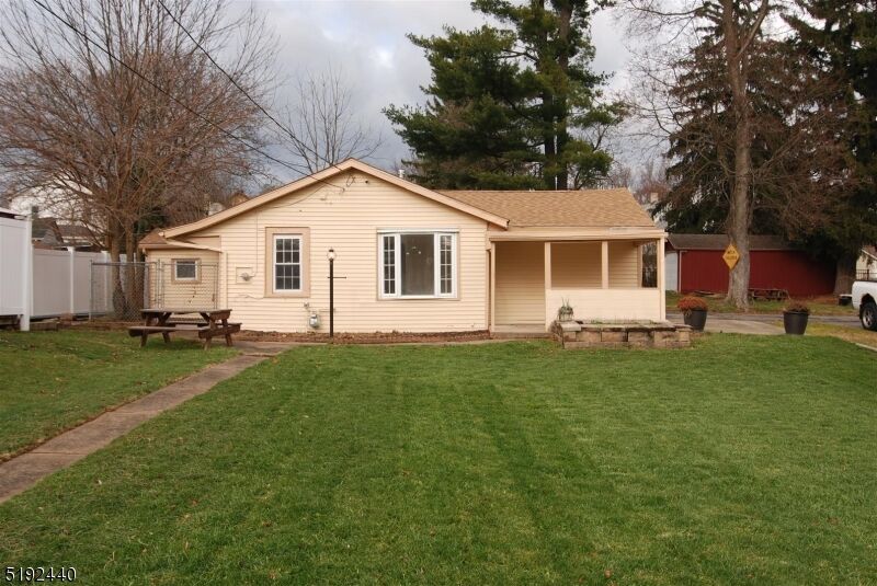 Property Photo: 68 W Johnston St NJ 07882