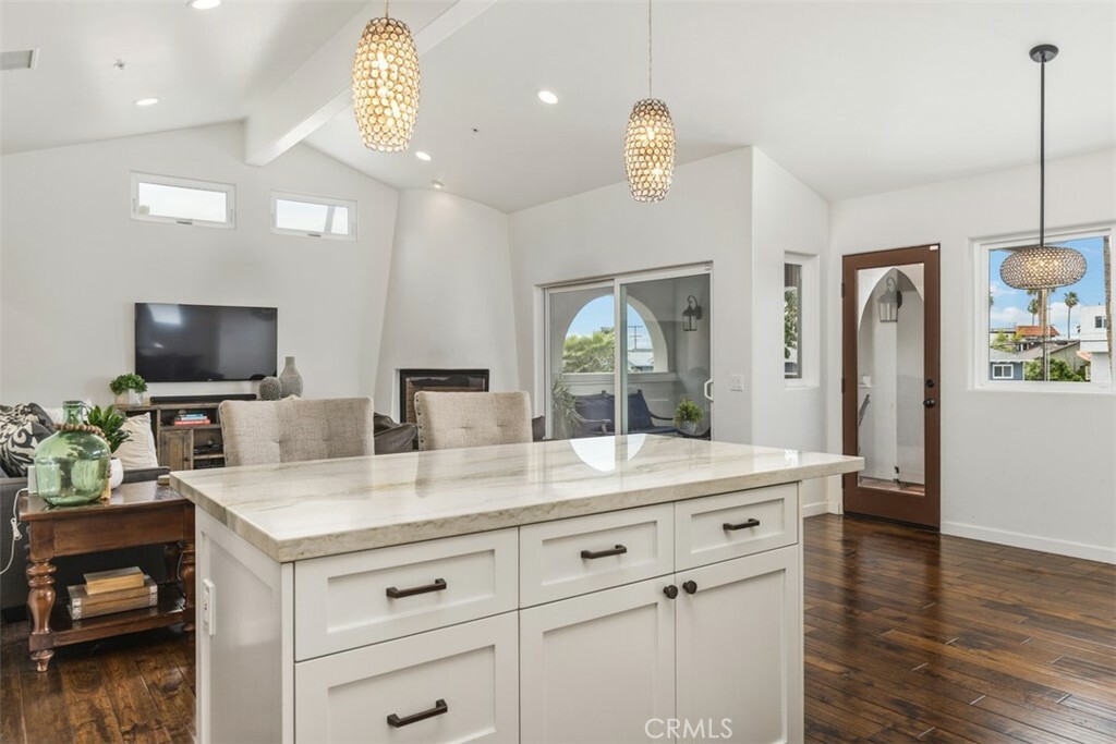 Property Photo:  217 Avenida Santa Barbara  CA 92672 