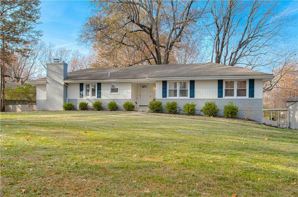 Property Photo:  8112 Hedges Avenue  MO 64138 