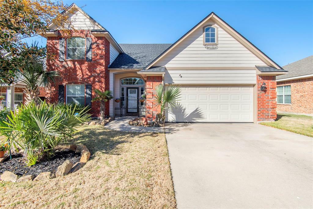 Property Photo:  320 Timbercreek Court  TX 75407 